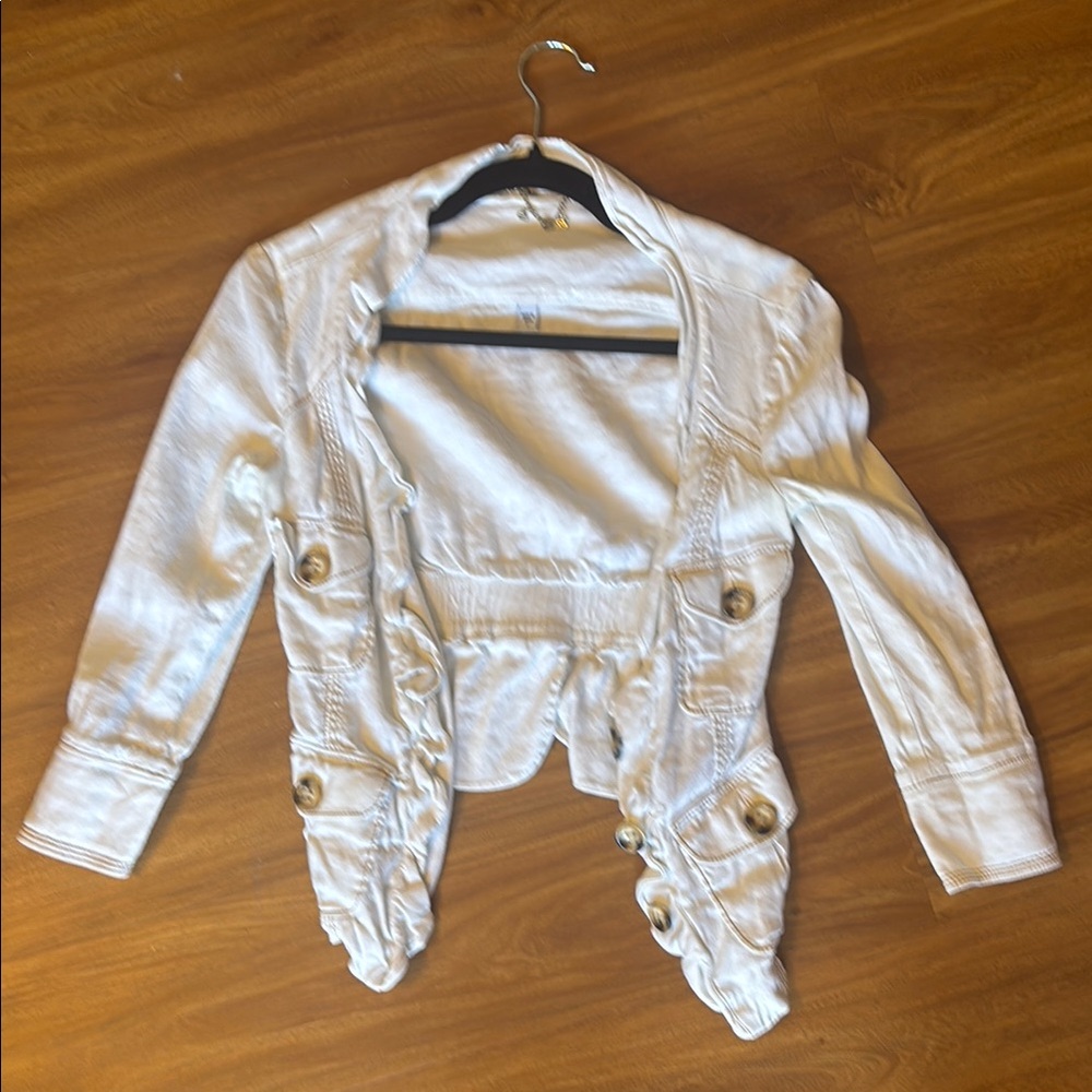 Women's White Buttoned Jacket